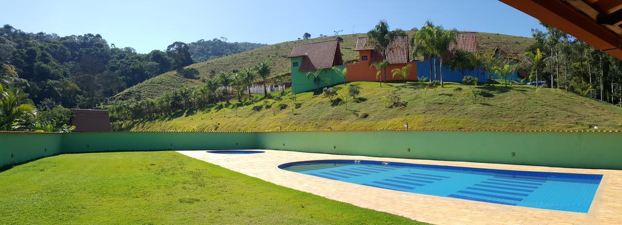 Lodge E Carvalho *