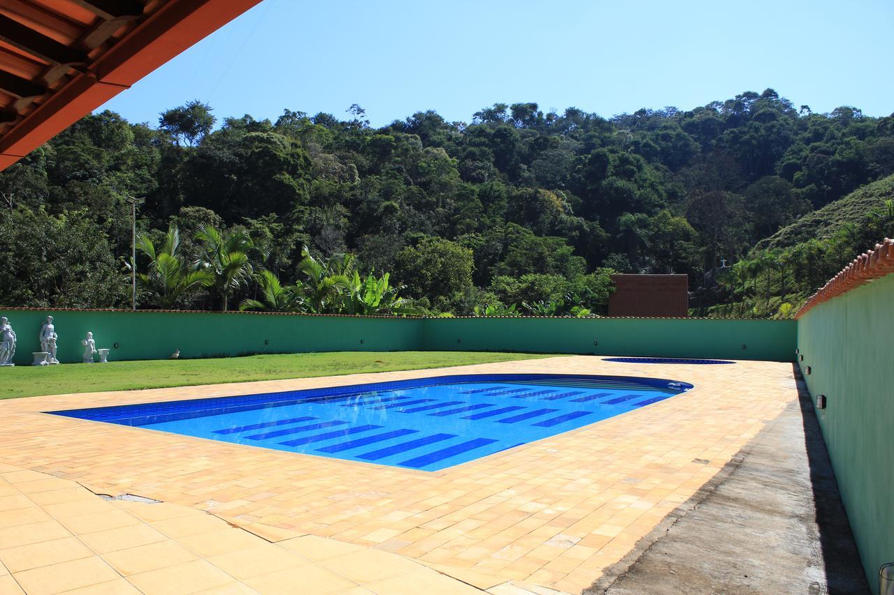 Lodge E Carvalho *